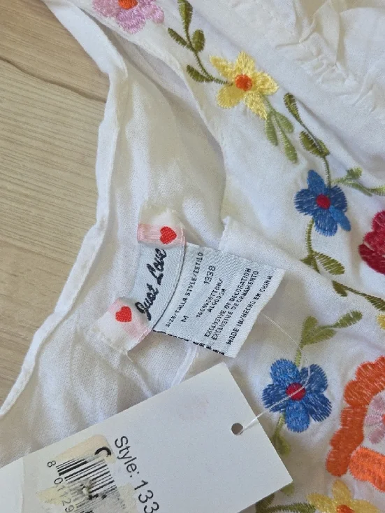 100% Cotton Just Love White Sundress with Multicolor Floral Embroidery - Picture 2 of 3